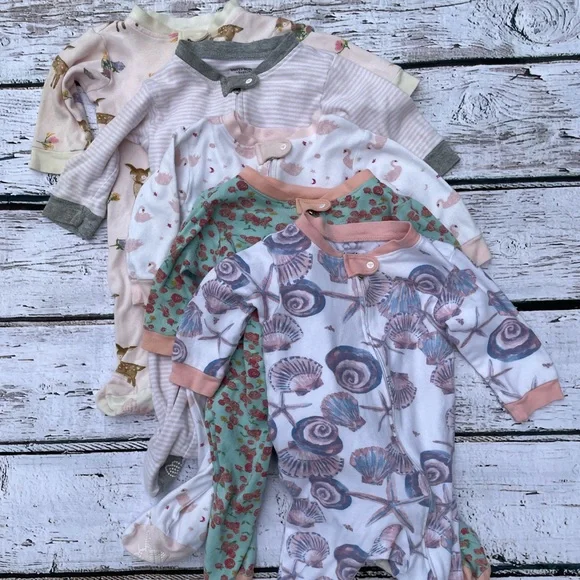 Burt’s bees baby sleeper bundle lot size 6-9 months - Picture 1 of 13